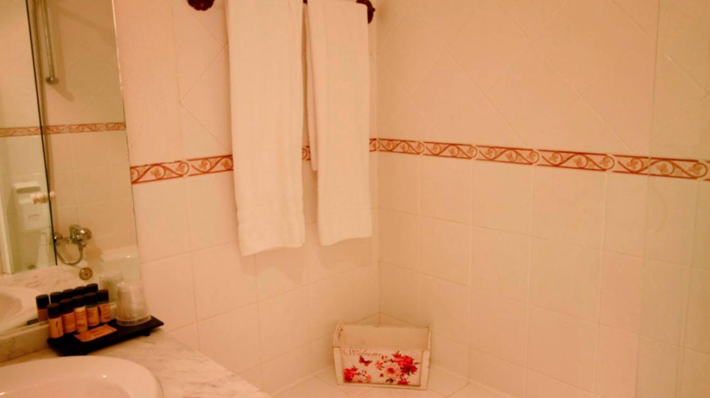 ホテル Casona De Navalmedio セルセディリャ 部屋 写真
