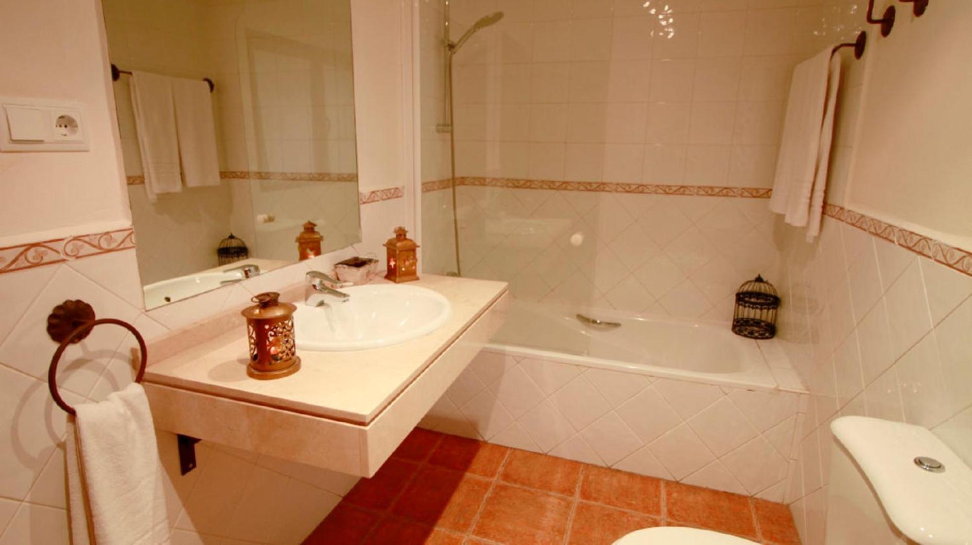 ホテル Casona De Navalmedio セルセディリャ 部屋 写真