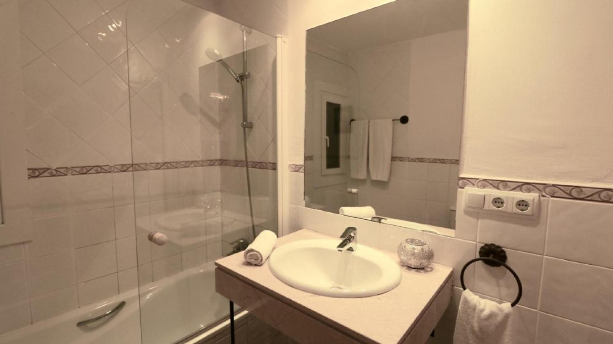 ホテル Casona De Navalmedio セルセディリャ 部屋 写真